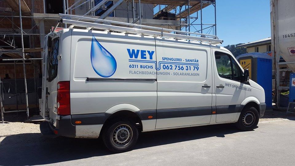 Bild von einem Geschäftsauto, weisser Transporterbus